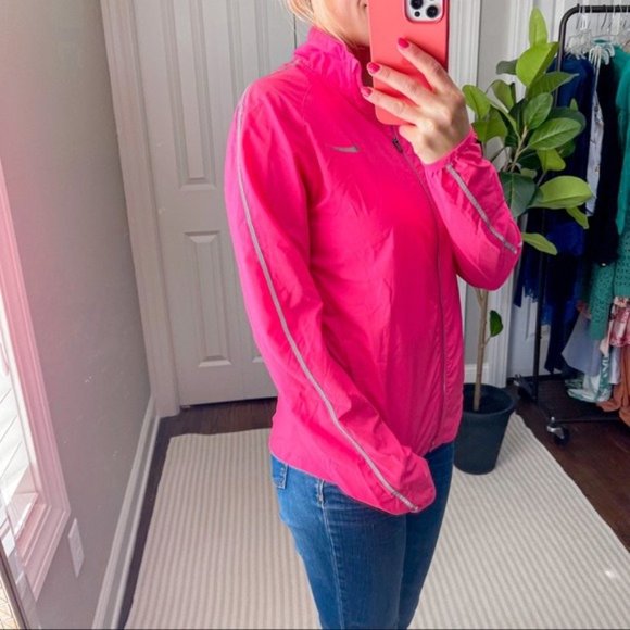 Nike Jacket - Picture 3 of 16